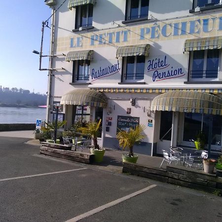 Готель Le Petit Pecheur Saint-Florent-le-Vieil Екстер'єр фото